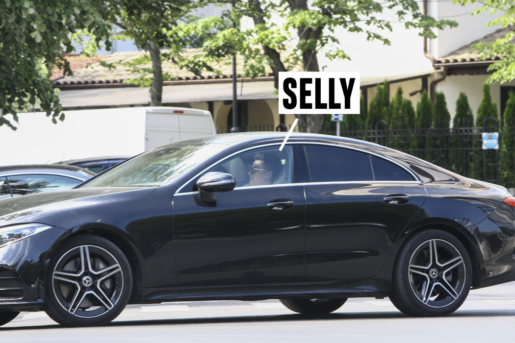 Selly conduce un bolid de 80.000 de euro