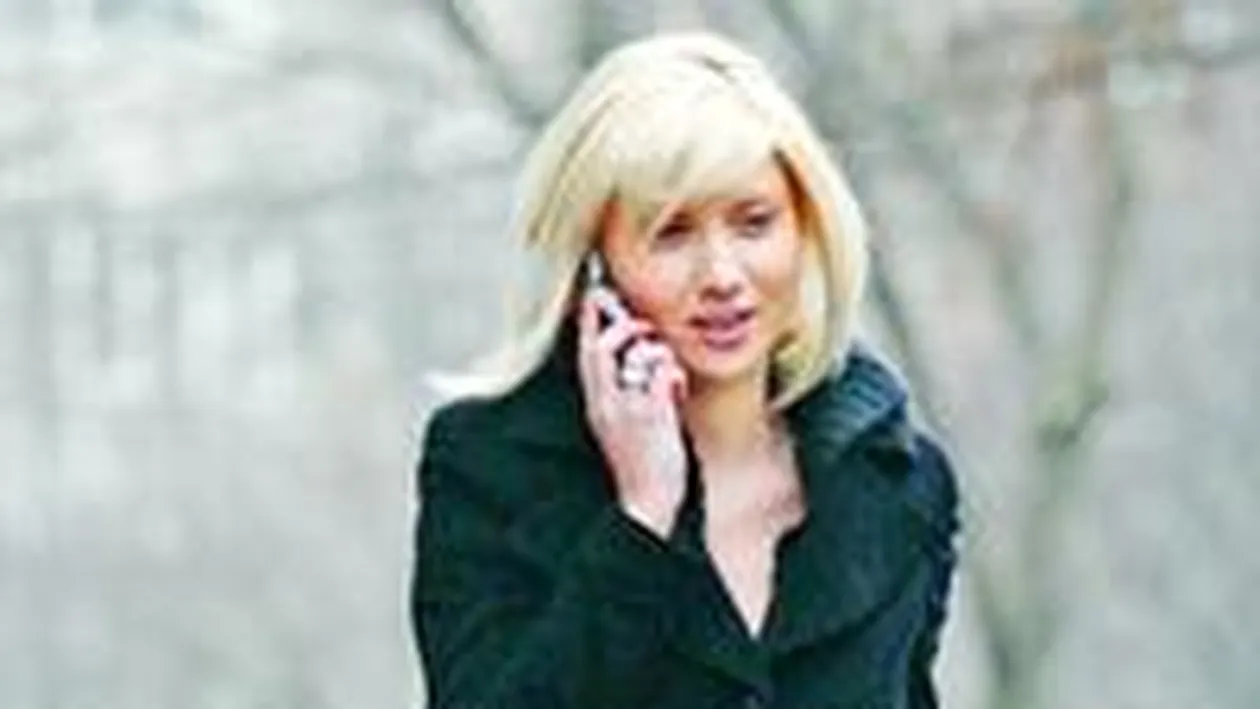 Ea este concurenta surpriza la Nora pentru mama