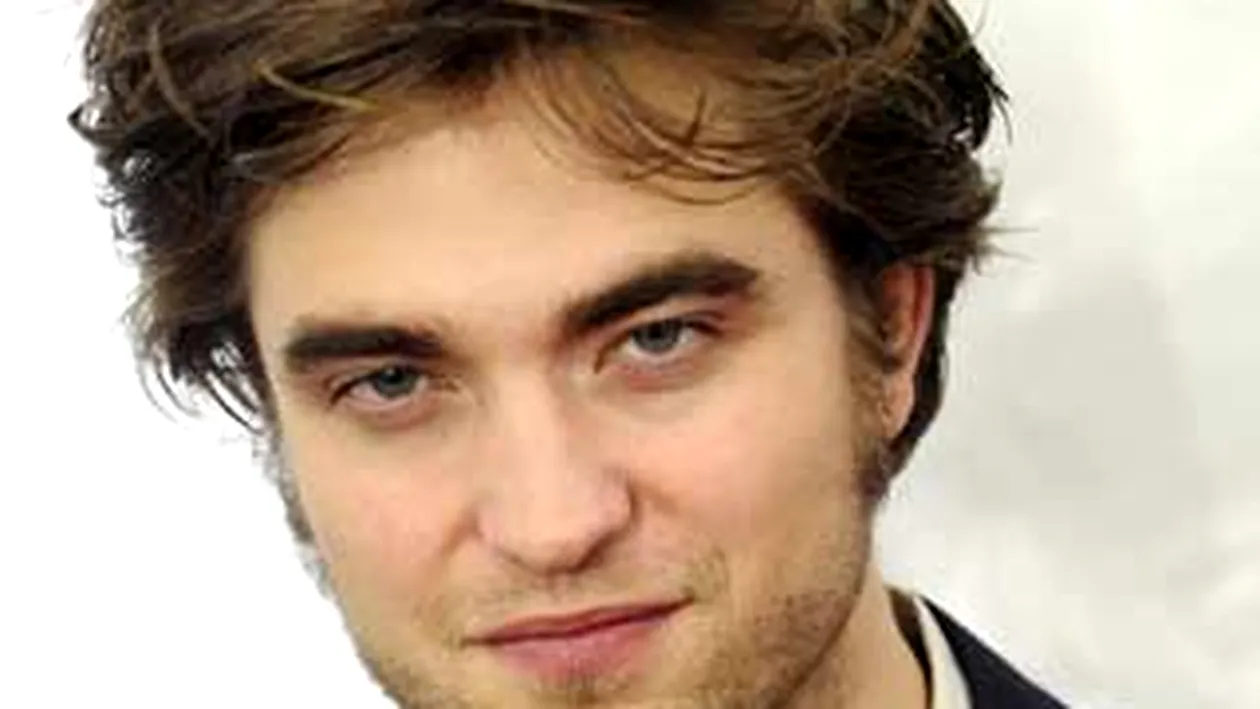 VIDEO Robert Pattinson a aflat din tabloide ca este insarcinat!