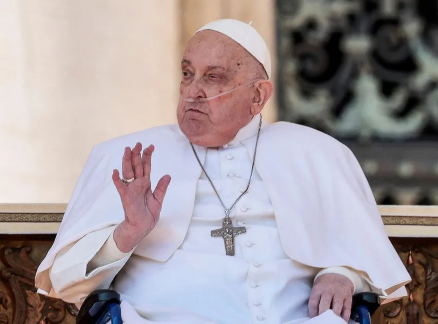 De ce boală suferea pontiful?