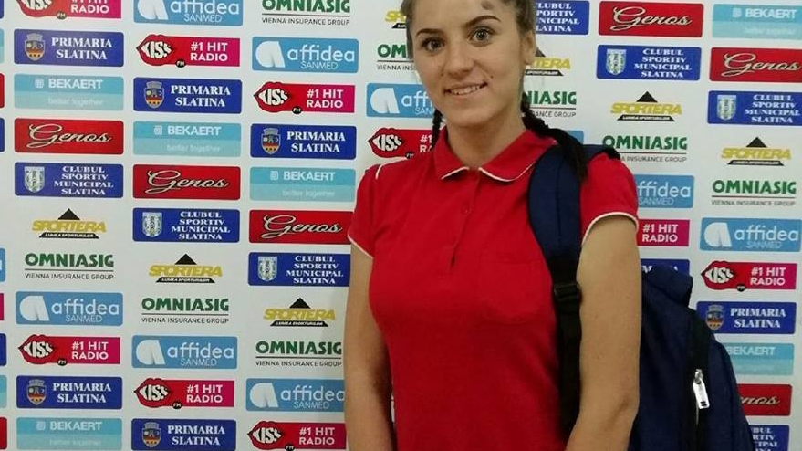 O elevă de 16 ani din Olt, găsită spânzurată de grindă! Ce a scris în biletul de adio