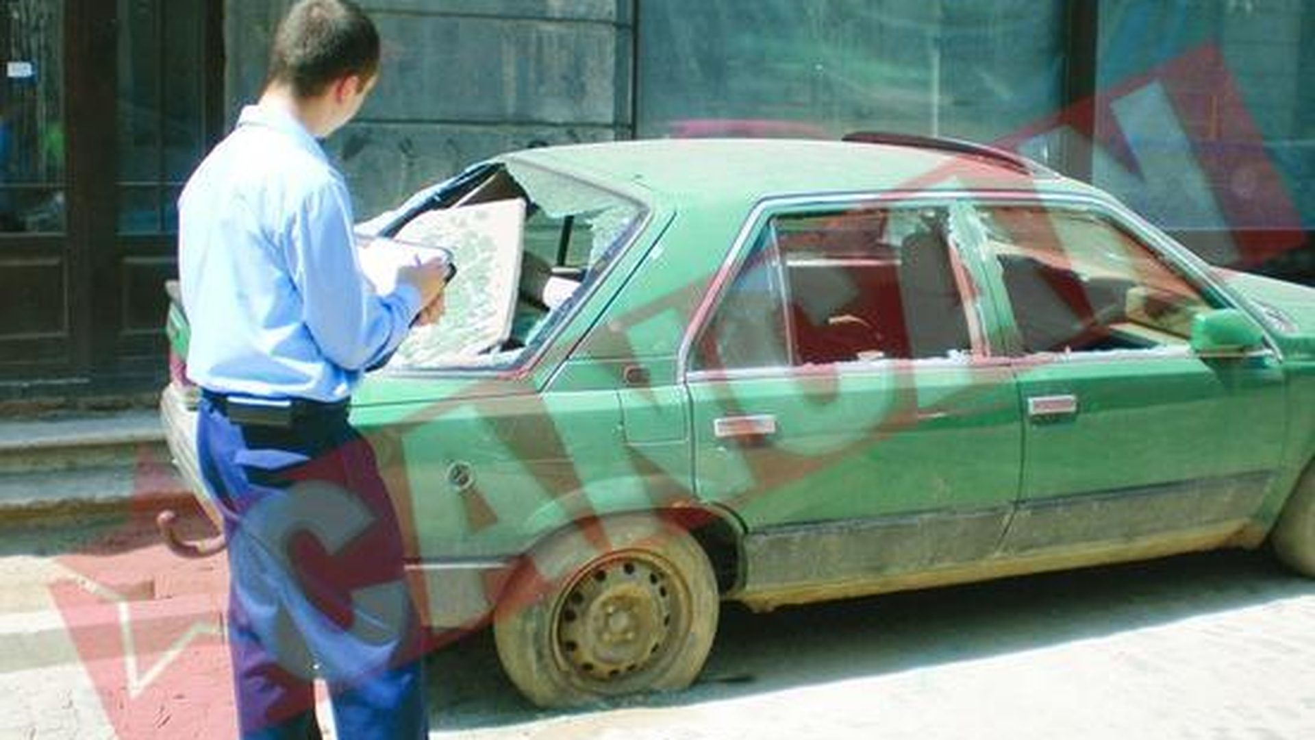 Atacati cu pietre de ultrasi, in centrul istoric