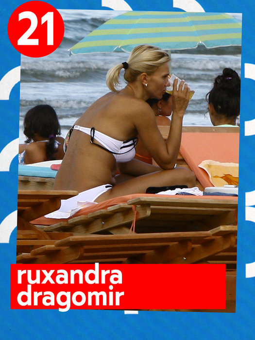 TOP sexy-vedete care au turnat în ele până când s-au făcut praf! Ia mai bea un păhărel…