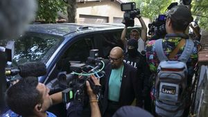 Cine este tatăl șoferului lui Piedone. Ce gest a făcut pentru fostul șef ANPC bărbatul al cărui telefon a fost interceptat