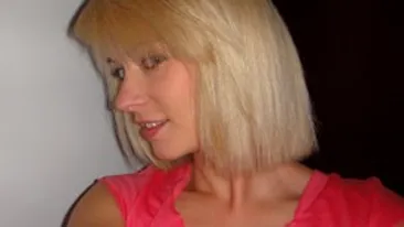 Diana Dumitrescu, obligata de sot sa doarma departe de el, la celalalt capat al patului!