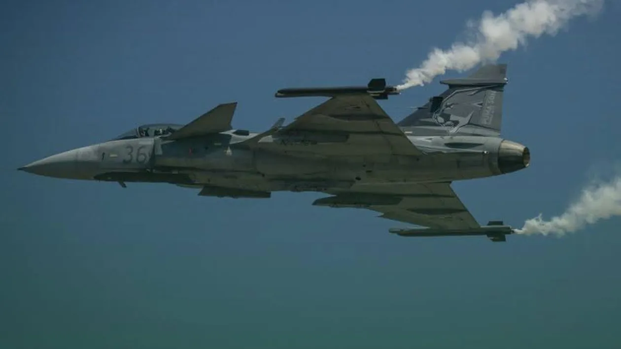 NATO, în alertă aproape de România. Avioanele de vânătoare au decolat de urgență