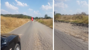 Atenție, șoferi! Există 2 cratere pe un drum circulat din județul Giurgiu, iar pericolul de accident este uriaș