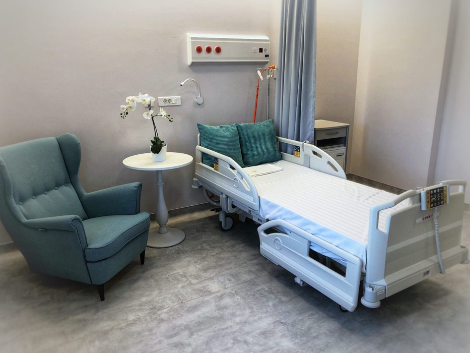 (P) Enayati Medical City: orașul medical ce pune la dispoziția pacientului vârstnic servicii medicale la standarde europene