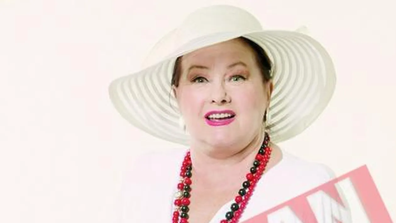 Stela Popescu a invatat sa umble pe calculator la 72 de ani