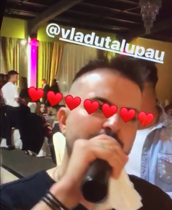 A plouat cu dedicații de la Radu Maricuța pentru Vlădușa Lupău