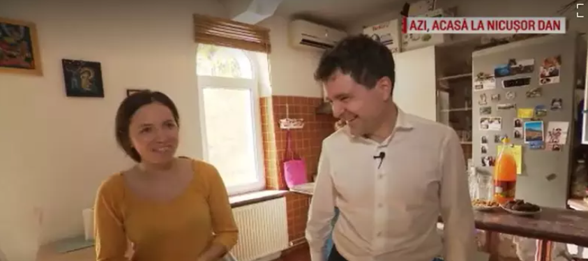 Cum arată casa unde locuiește Nicușor Dan / Foto: Captură Video Pro TV