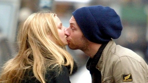 Actrita Gwyneth Paltrow a divortat de sotul ei, Chris Martin, solistul Coldplay!