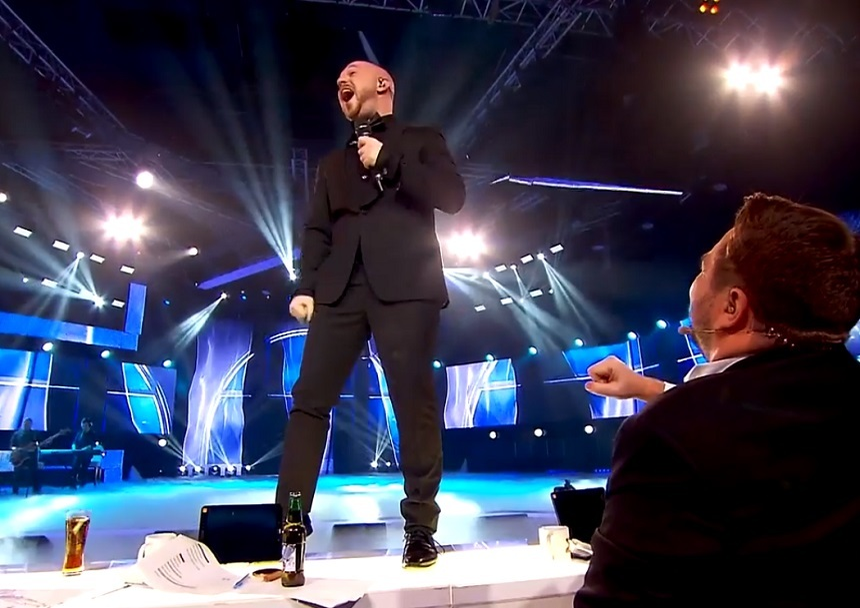 CÂŞTIGĂTOR „X FACTOR” 2017. El este concurentul care şi-a rotunjit conturile cu 100.000 de euro! “Singurul care a udat masa! Şi-a dat viaţa pe scenă”