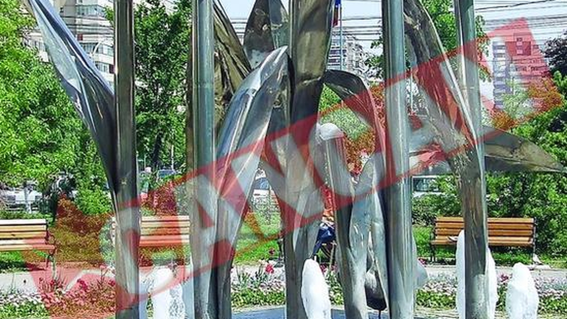 Bucurestiul, capitala monumentelor ca "nuca-n perete"