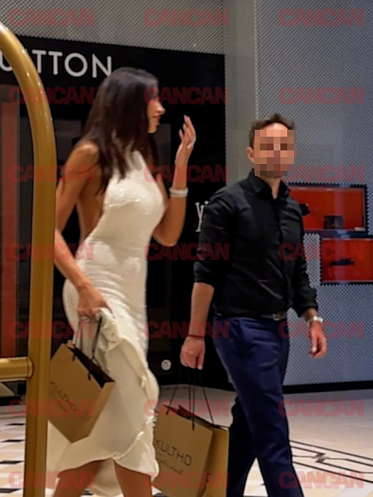 Mădălina Ghenea, alături de un amic