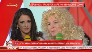 Transformarea uimitoare a "Măicuţei cosmice". Cum arată blondă, in fustă scurtă şi pe tocuri, la 60 de ani