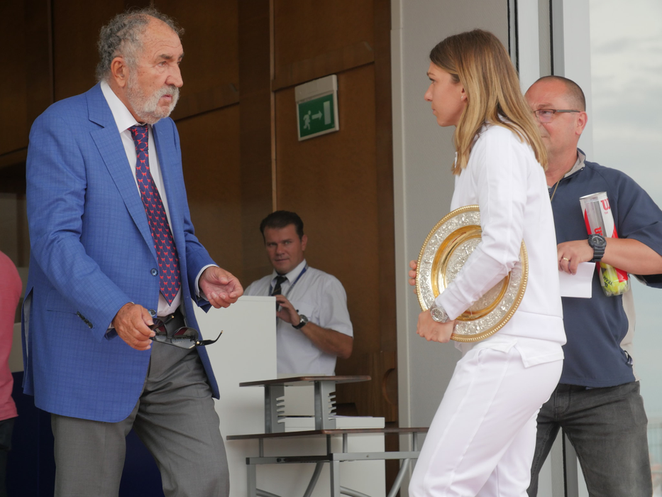 Cu ce bolid de sute de mii de euro a plecat Simona Halep de la Aeroportul Otopeni. Ce surpriză i-a făcut Ion Țiriac