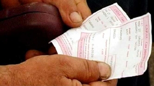 Câţi bani vor primi pensionarii până în 2021! Cum se aplică noua lege