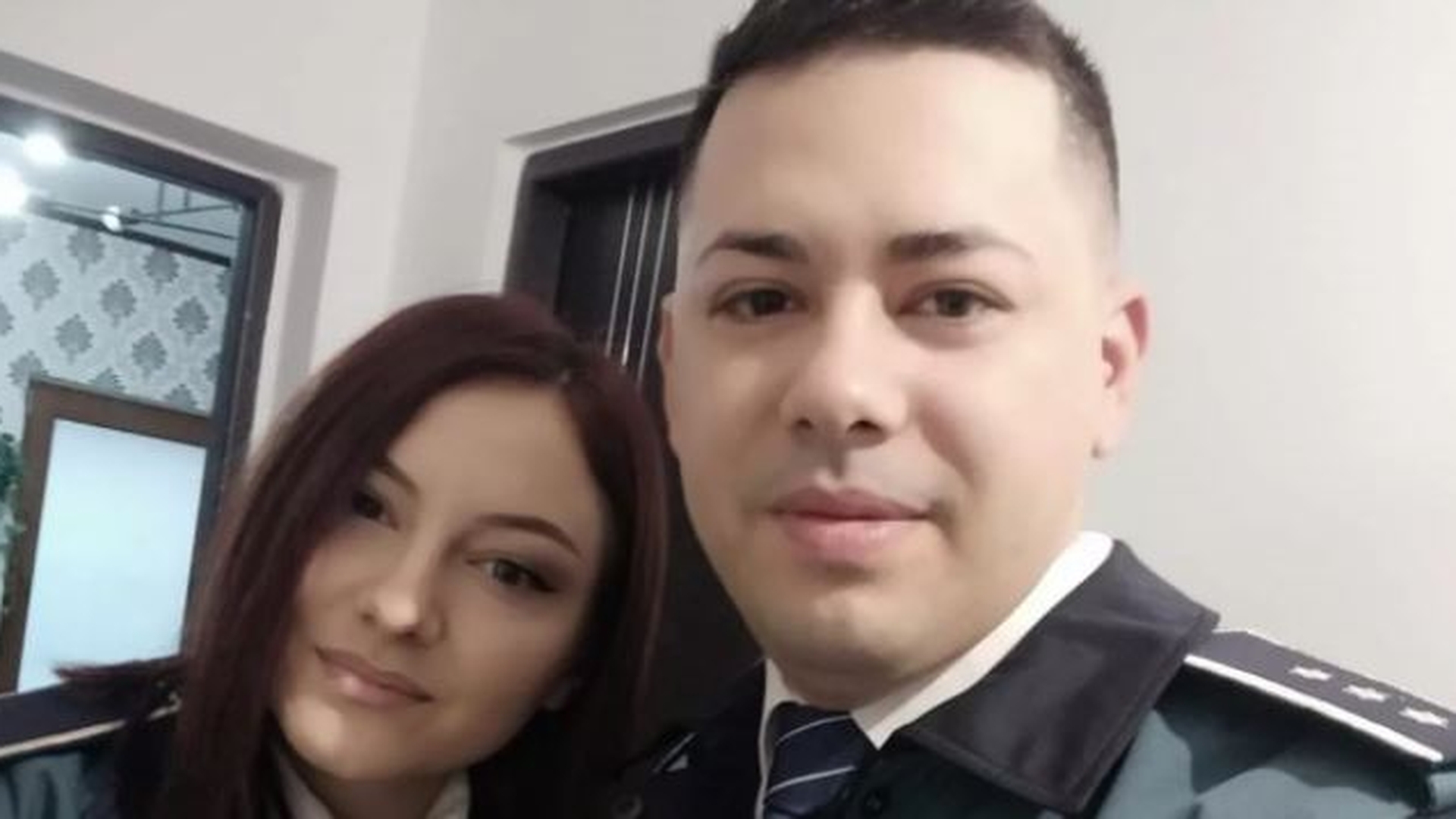 Soțul Adelei, polițista din Strehaia care s-a împușcat mortal în cap, primul mesaj după tragedie: “Îngerul meu m-a părăsit!” Bărbatul este distrus de durere