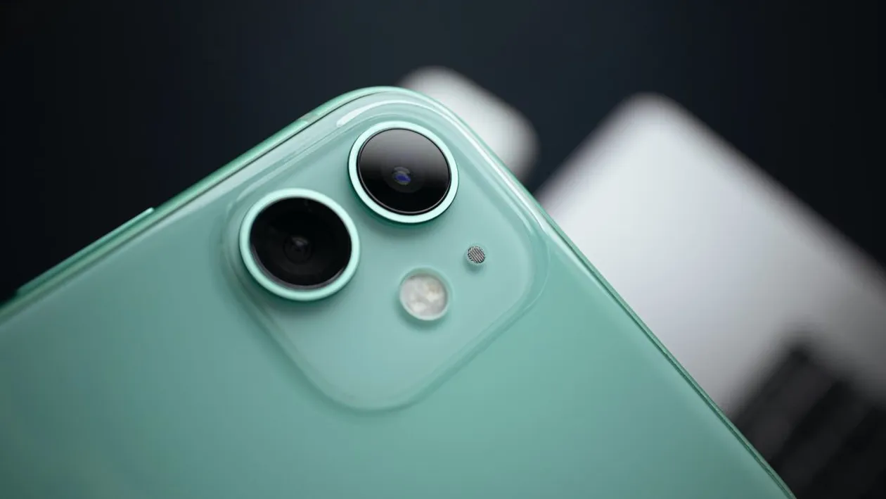 Asigurarea telefonului mobil, în ce situații este o idee bună?