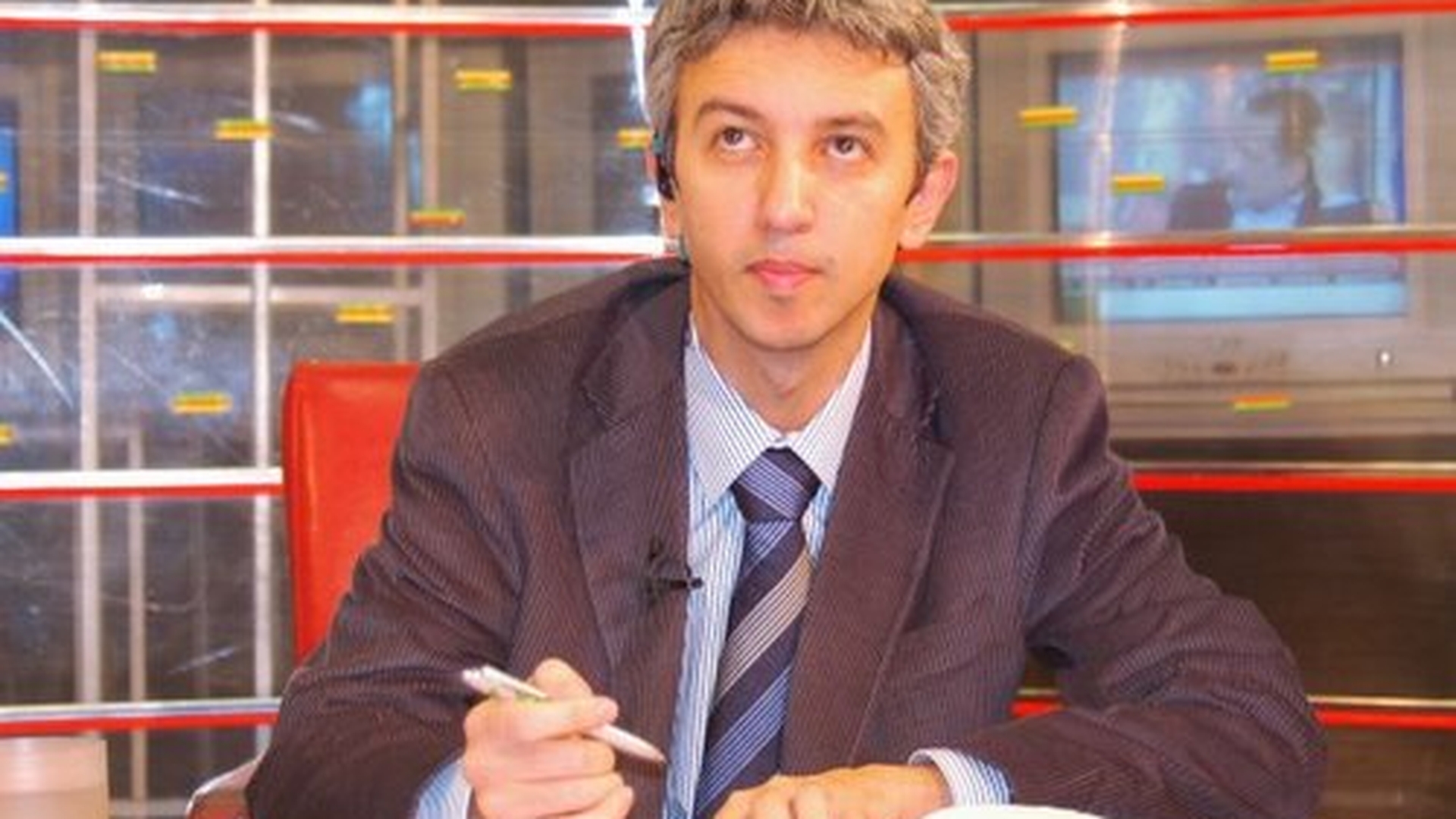 Vrei sa stii daca ti se asculta telefonul? Vezi care este numarul de telefon la care poti verifica