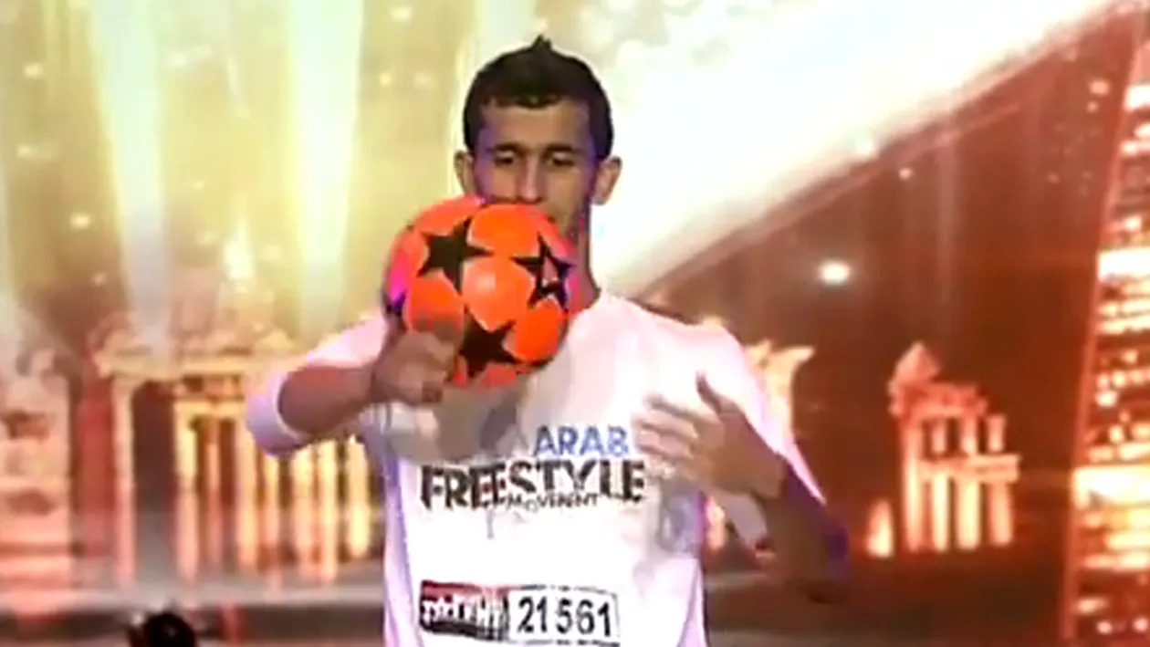 VIDEO Pustiul asta a facut senzatie la Arabii au talent! Trucurile si driblingurile lui cu mingea au uimit pe toata lumea!