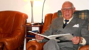 Un regizor a murit după ce a fost scăpat de pe targă: ”Spitalul, un laborator al morții”