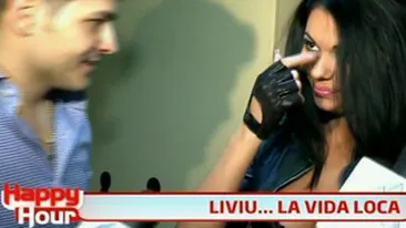 Uite-o pe Bododel pe cubul lui Varciu! Am doar un program de 20 de minute si atat