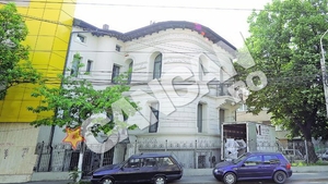 Seicaru a trecut peste drama vietii sale si locuieste cu soacra in apartamentul in care a copilarit sotia sa: "Imi plac gagicile, dar n-am o muiere care sa stea cu mine"