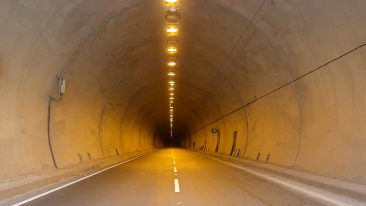 Tunelul pe sub Marea Neagră care dă fiori. Scenariul uluitor pe care l-ar avea în plan Rusia și China