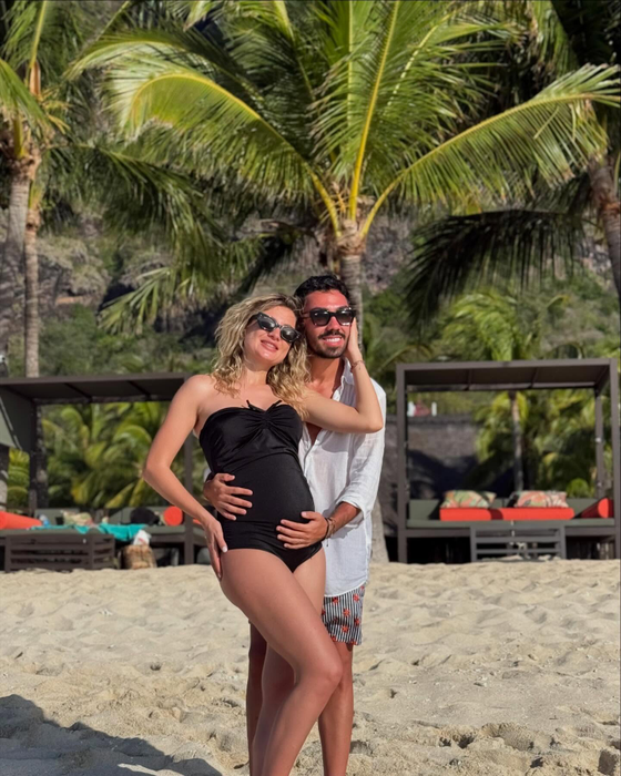Claudia Puican și Armin Nicoară au devenit părinți/ Sursa foto: Instagram