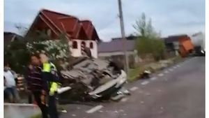 Accident cumplit! O fetiță de 12 ani a murit pe loc, șapte persoane au fost rănite!