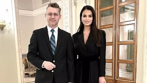 Adi Sînă, prima reacție după ce s-a aflat că ar divorța de Anca Serea. Ce mesaj subliminal a transmis