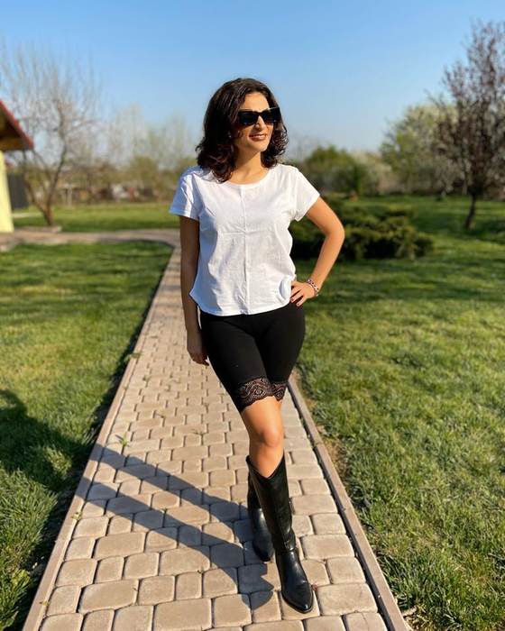 Fix asta a făcut Ioana Ginghină după ce s-a trezit! E scumpică rău de tot: ”Cam așa sunt eu…” VIDEO