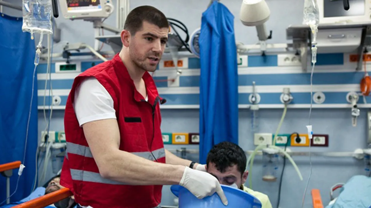 Dragos Bucurenci a petrecut o noapte la Urgente