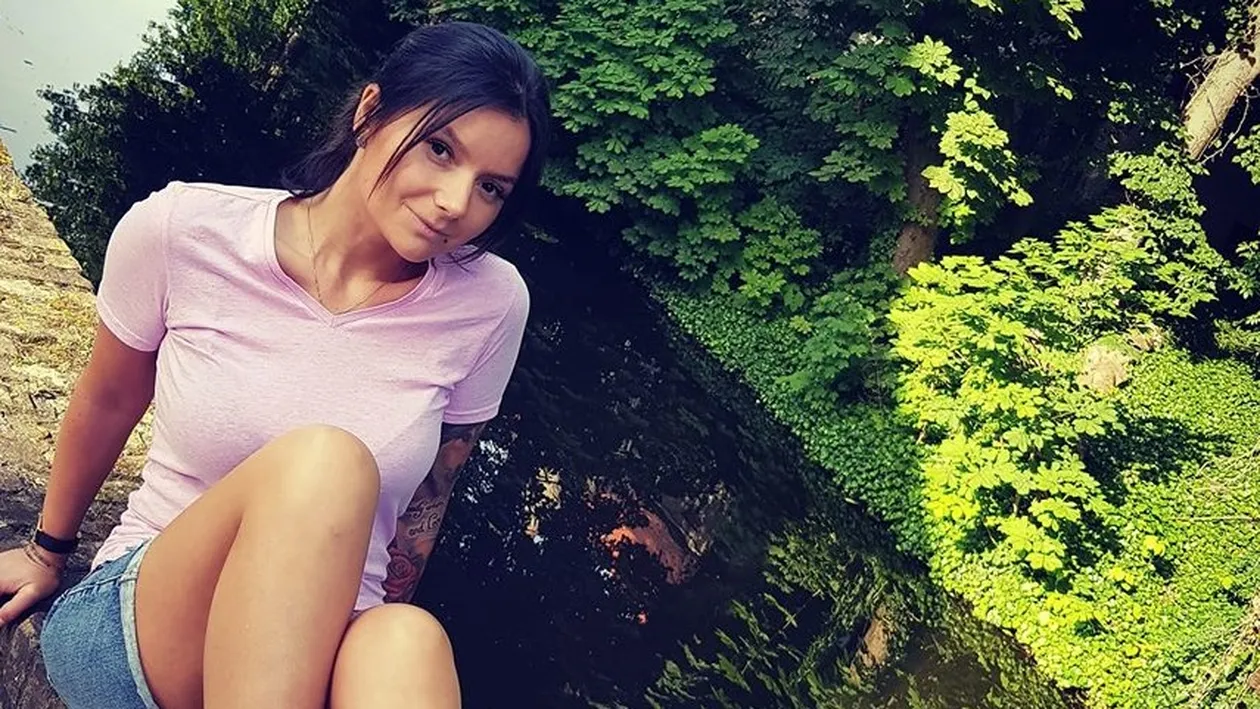 Fosta soție a lui Jaguarul, imagini incendiare. Cum s-a fotografiat bruneta