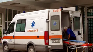 Cinci nuntasi, loviti in plin  de o masina