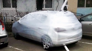Surpriza teribilă a unui şofer care a ocupat un loc de parcare plătit. Cum s-a trezit de dimineaţă cu maşina!