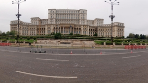 Câți oameni au murit, de fapt, la Casa Poporului. Secretele bine ascunse despre cea mai impozantă clădire a României