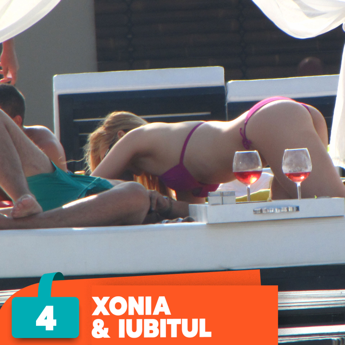 Top 30 vedete care se sărută pasional, pe plajă și în mare. Ele sunt „bunăciunile” care s-au „dezbrăcat” de orice inhibiție!
