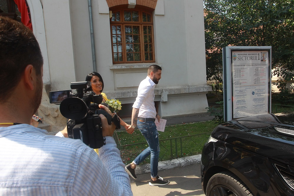 Adelina Pestrițu s-a căsătorit azi. Cum arată invitația de nuntă
