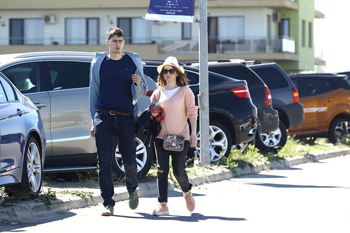Răzvan Lucescu, bunic pentru a doua oară, la doar 49 de ani! “Avem emoții, dar suntem foarte fericiți!”