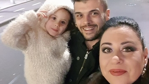 Oana Roman, gest incredibil pentru fiica sa! Vedeta a depăşit durerea de dragul fetiţei