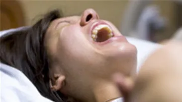 Ce a nascut aceasta femeie din Grecia. Medicul ginecolog: Este extrem de rar. Imaginea m-a lasat fara aer