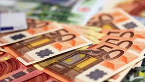 Nu este o glumă! Ai ocazia să-ți cumperi locuința mult visată cu doar 250 de euro