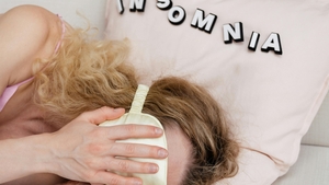 Factorii care pot declanșa insomnia. Medicul Vlad Ciurea explică de ce unele persoane nu pot adormi