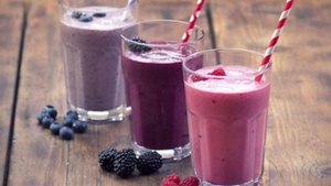 Detoxifiere cu smoothie! Chiar funcţionează această metodă promovată de vedete?