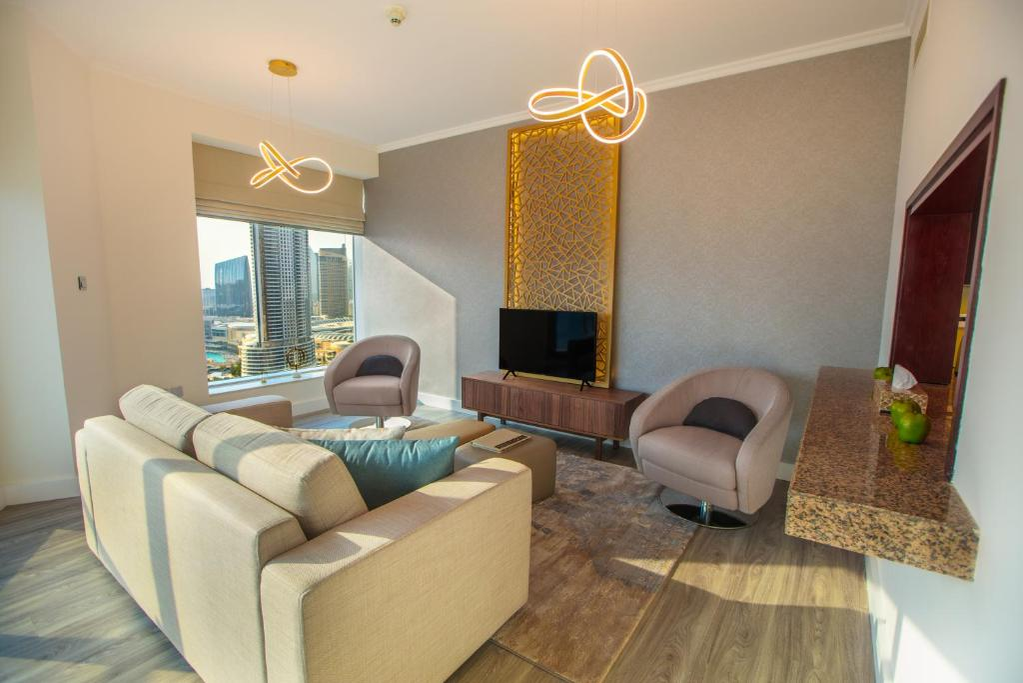 Laurențiu Reghecampf i-a cumpărat Anamariei Prodan un apartament de 4 mil. € (Foto:  booking.com)