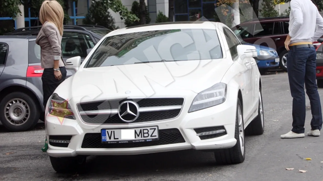 Victor Becali i-a bagat in sedinta pe stelisti