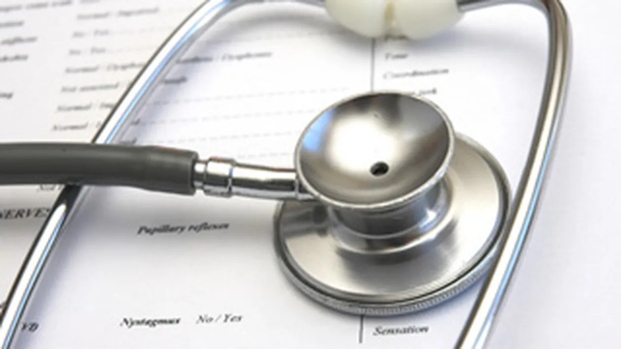 Doi agenti de paza au luat la bataie doi barbati! Pe unul dintre ei l-au bagat in coma!